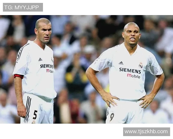 六字巴西足球明星的传奇故事与辉煌成就揭秘